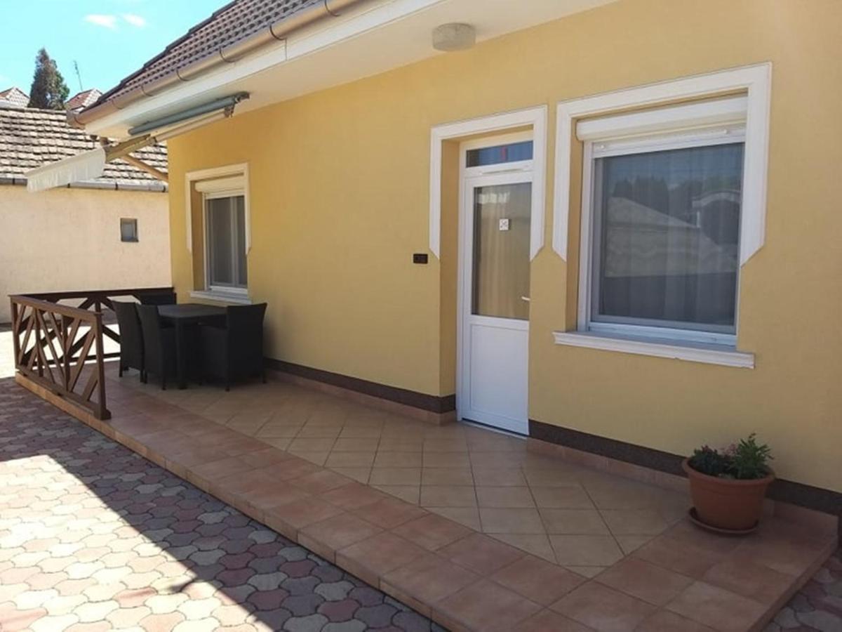 Garden Apartmanhaz 2 Hajdúszoboszló Eksteriør billede