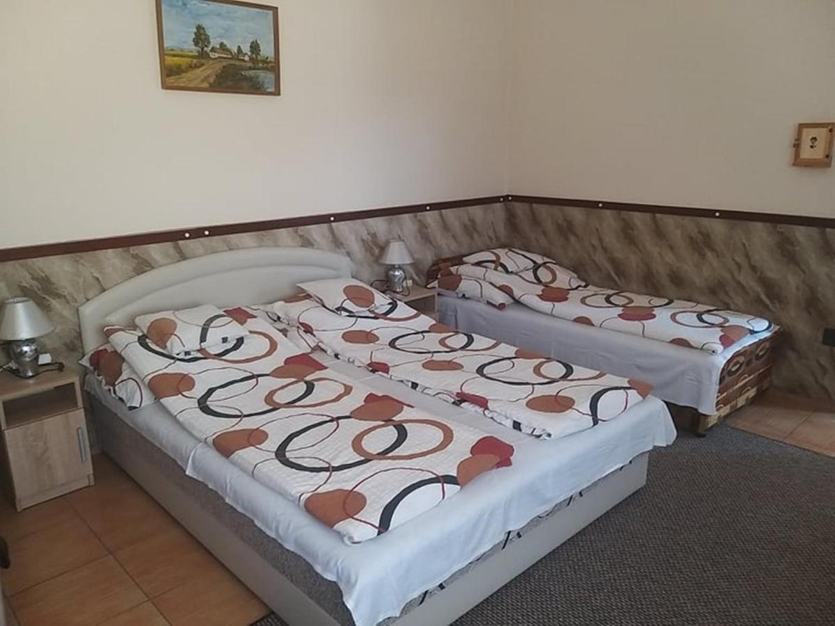 Garden Apartmanhaz 2 Hajdúszoboszló Eksteriør billede